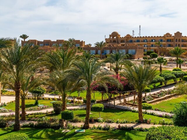 Utopia Beach Club ★★★★★