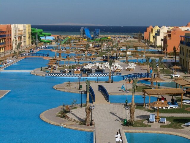 Titanic Beach ★★★★★