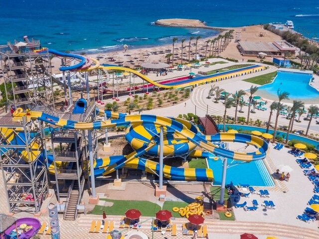Blend Club Aqua Resort ★★★★