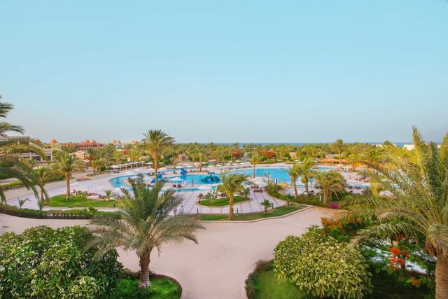 Pharaoh Azur Resort ★★★★★