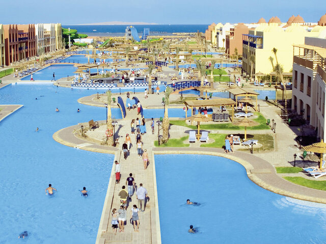 Titanic Beach ★★★★★