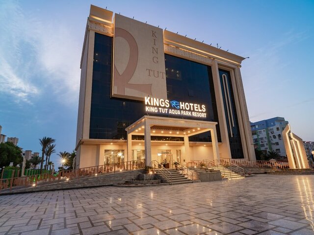 King Tut Aqua Park Beach Resort ★★★★