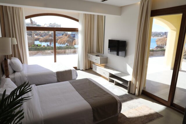 Sunny Days Palma De Miret ★★★★