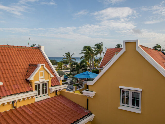 Amsterdam Manor Beach Resort ★★★★