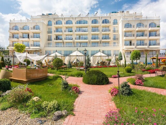 Therma Palace ★★★★★