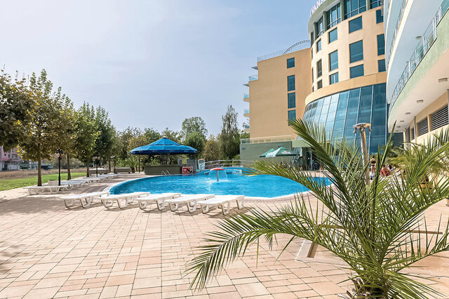 Ivana Palace ★★★★