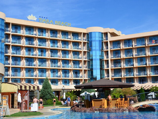Tiara Beach ★★★★