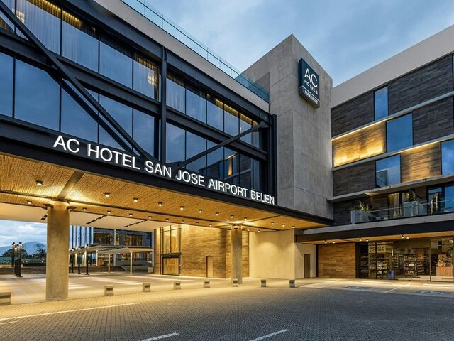 AC Hotel Heredia Belen ★★★★