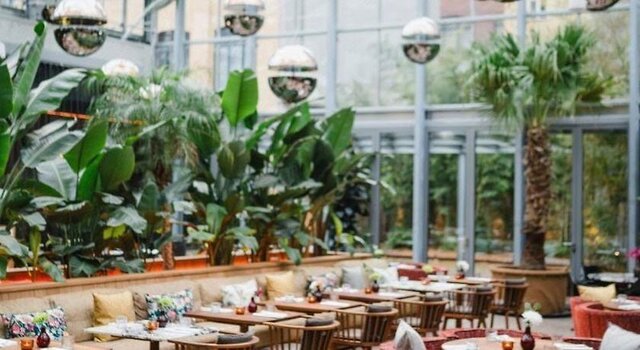 sly Berlin ★★★★★