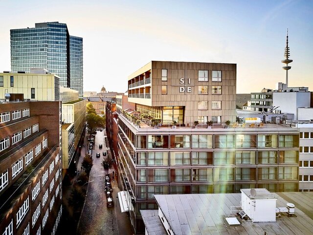 SIDE Design Hotel Hamburg ★★★★★