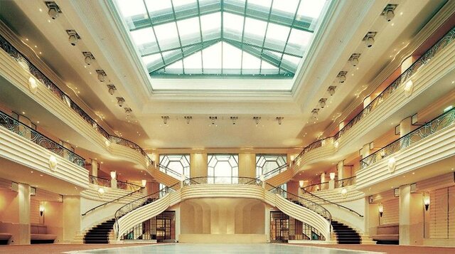 Bayerischer Hof ★★★★★