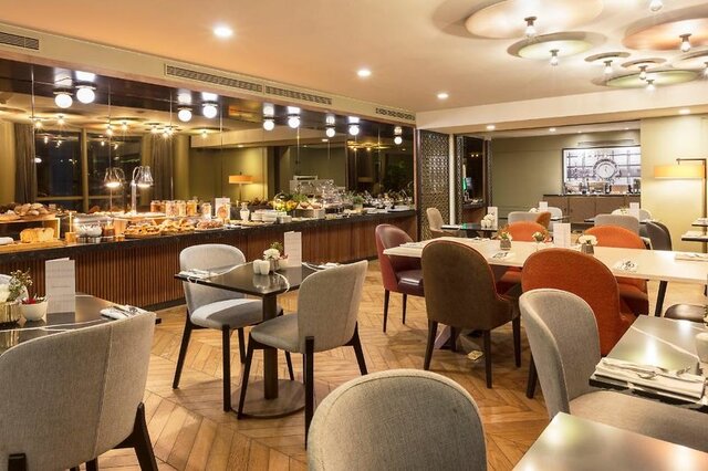 La Clef Tour Eiffel Paris ★★★★★