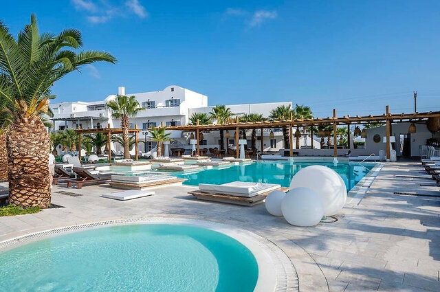 Mediterranean White ★★★★★