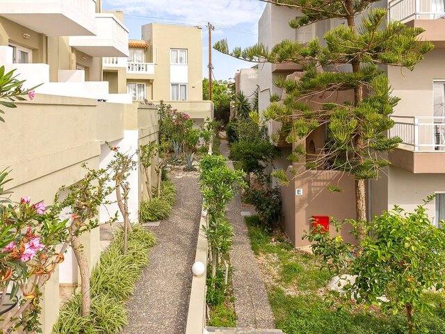 Pelagia Bay ★★★