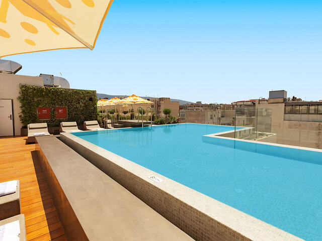 Adia Aluma Athens ★★★★★