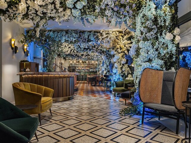 Gatsby Athens ★★★★★
