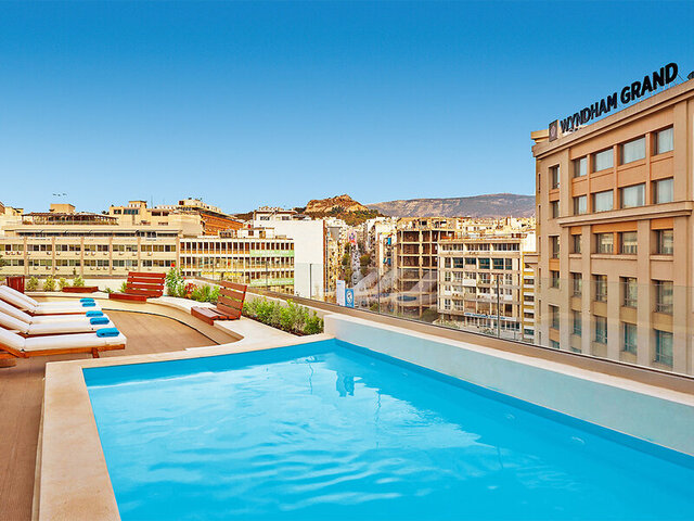 Zeus E. Wyndham Athens Re ★★★★★