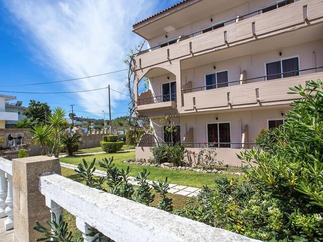 Jimmy's Garden ★★