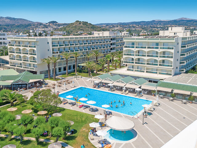 Apollo Beach ★★★★