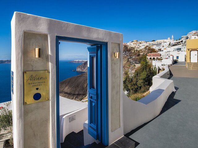 Athina Luxury Suites ★★★★★
