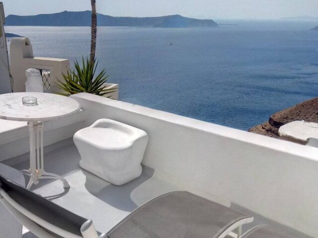 Trieris Villa & Suites ★★★★★