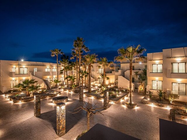 Saint George Gournes Bay ★★★★