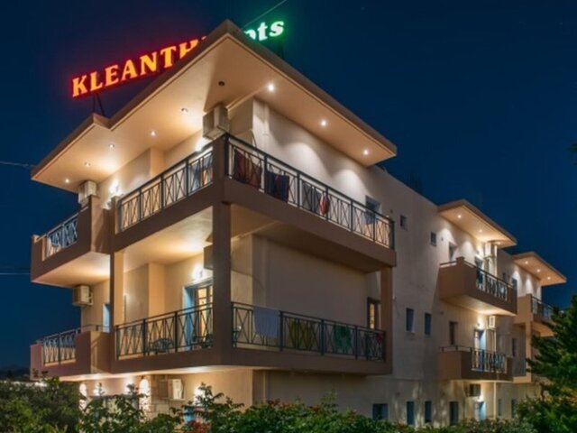 Kleanthi Studios & Apartments ★★