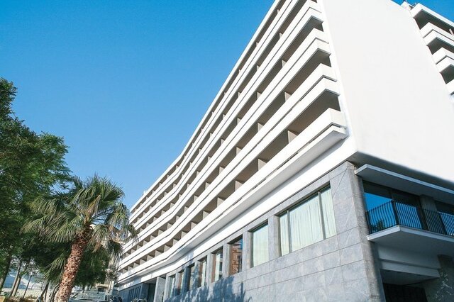 Aquila Atlantis Hotel ★★★★★