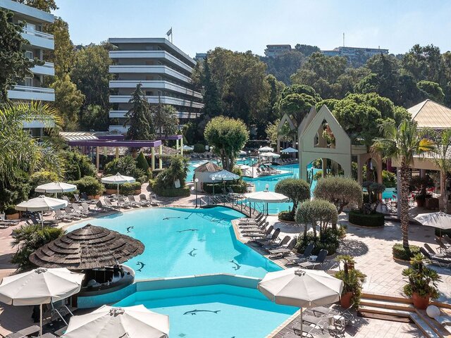 Dionysos Hotel ★★★★