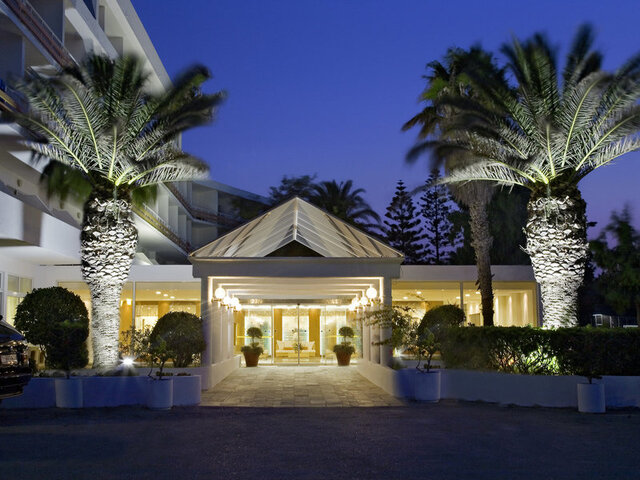 Eden Roc ★★★★★