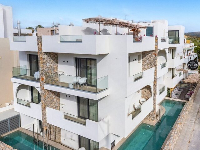 Cabana White Boutique Hotel & Suites ★★★★★