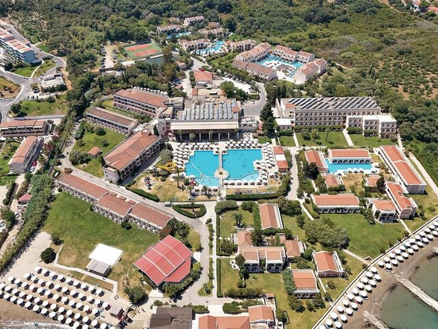 TUI KIDS CLUB Roda Beach Resort & Spa ★★★★★