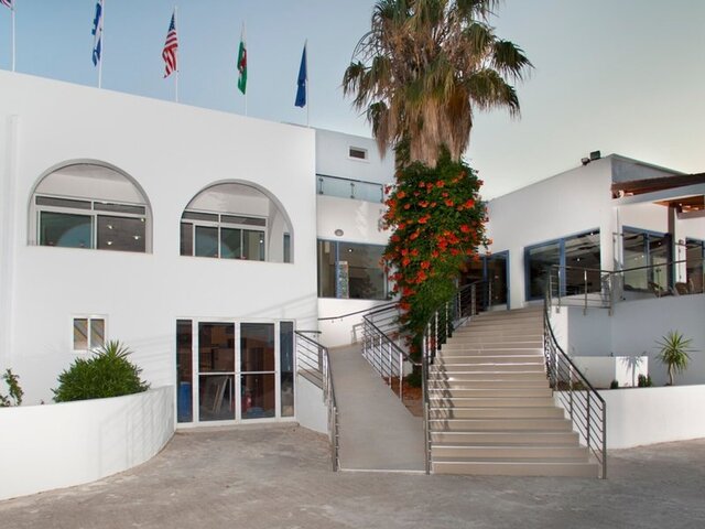 Hermes Hotel ★★