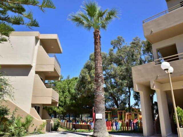 Marathon Hotel ★★★★