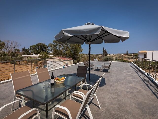 Paradise Garden ★★★★