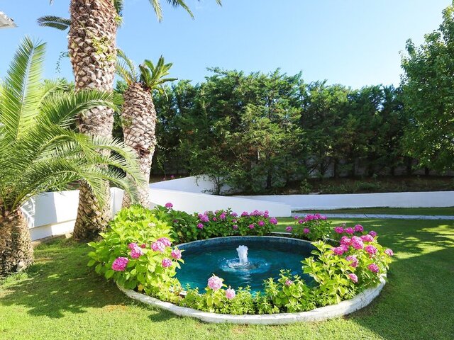 Mandraki Village ★★★★