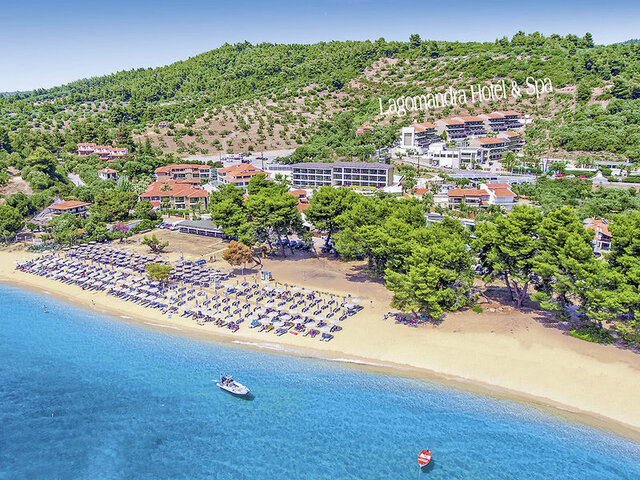 Lagomandra Beach ★★★★