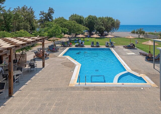 Stafilia Beach ★★★