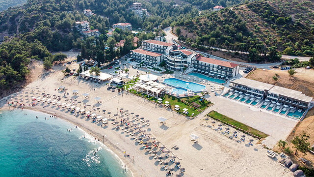 Blue Dream Palace ★★★★★