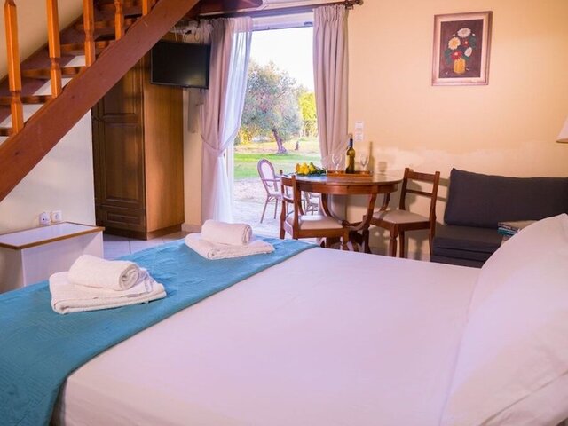 Olive Trees Garden ★★