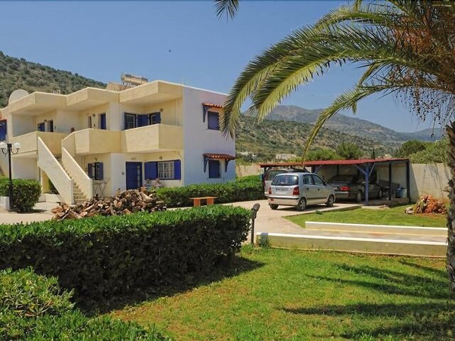 Sergiani Apartments ★★★★
