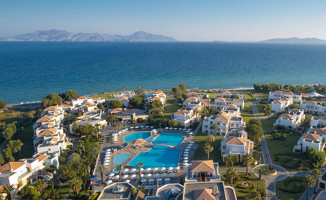 Neptune Luxury Resort ★★★★★