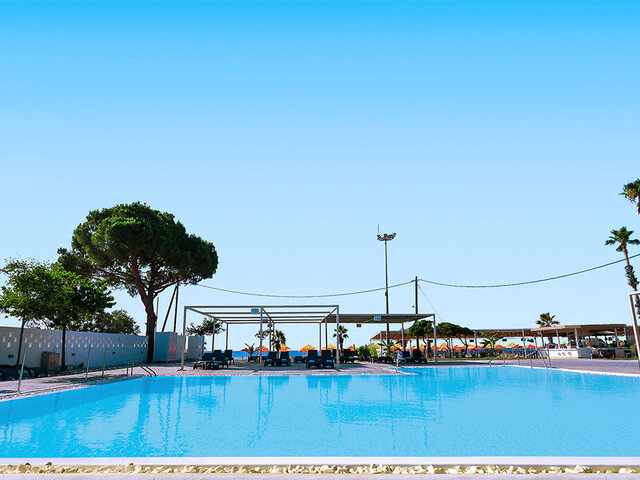 Buka Sandy Beach ★★★★