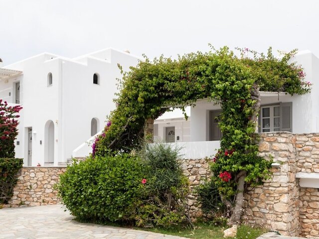Paros Agnanti Resort und Spa ★★★★