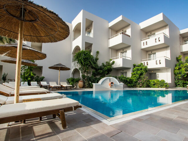 Parasol Luxury Hotel & Suites ★★★★