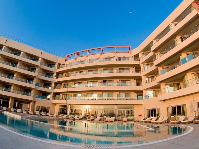 Konstantinos Palace ★★★★★