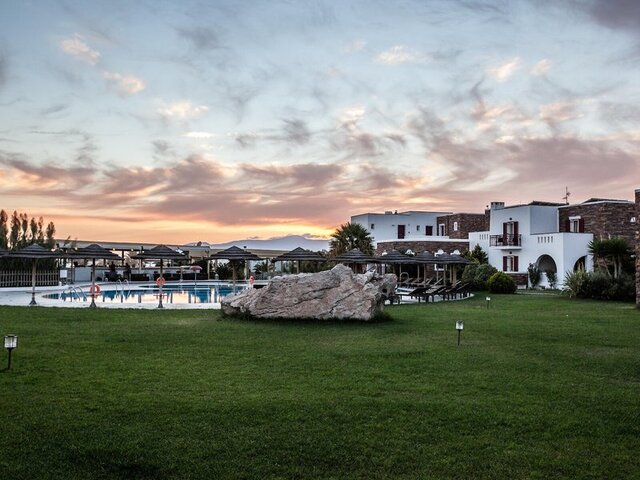 Aegean Palace ★★★★