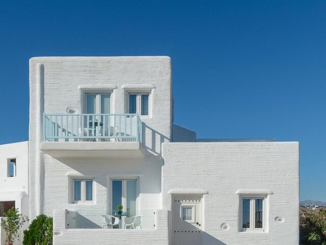 Naxos Island Escape ★★★★