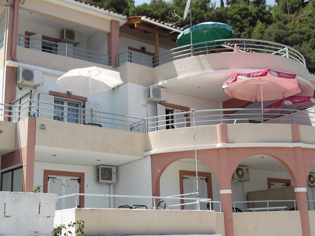 Harbour View ★★