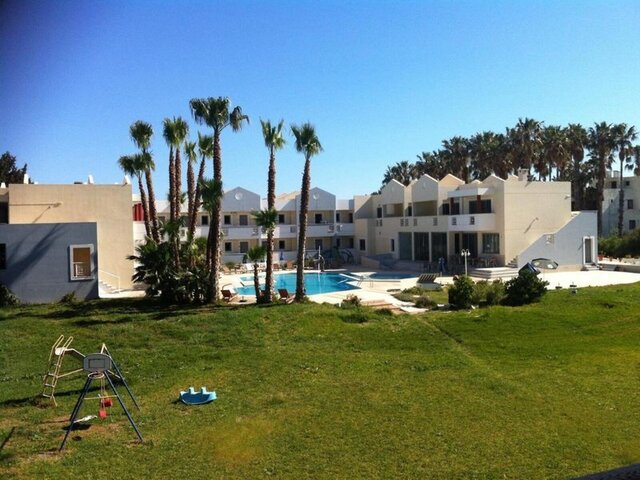 Olga's Paradise Hotel Apartments ★★★